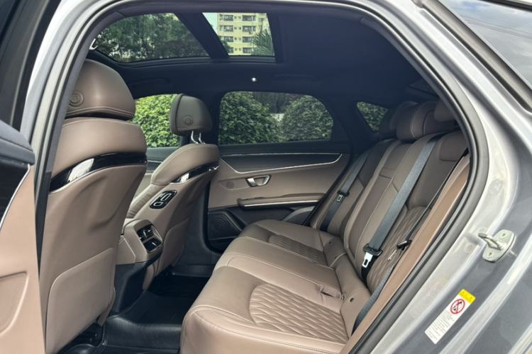 Used BYD Han 2020 DM Four-Wheel Drive Performance Edition Prestige Model Interior 4