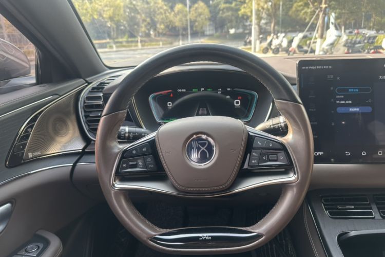 Used BYD Han 2020 DM Four-Wheel Drive Performance Edition Prestige Model Interior 4