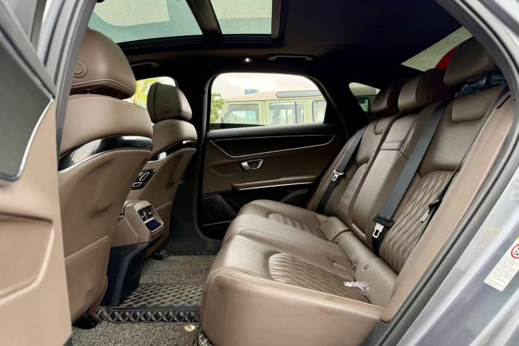 Used BYD Han 2020 EV Long-Range Deluxe Model Interior 5