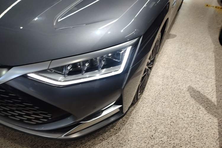 Used BYD Han 2020 DM Four-Wheel Drive Performance Edition Luxury Model Left Front Headlight