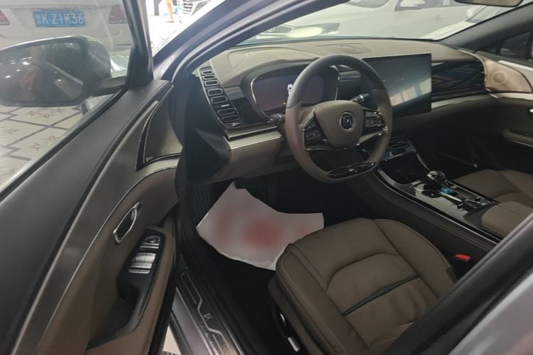 Used BYD Han 2020 DM Four-Wheel Drive Performance Edition Luxury Model Left Front Seat