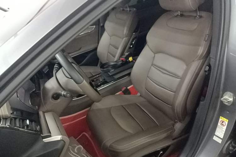 Used BYD Han 2020 DM Four-Wheel Drive Performance Edition Luxury Model Left Front Seat