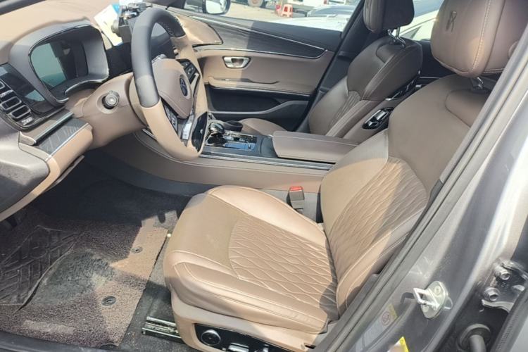 Used BYD Han 2020 EV Long-Range Deluxe Model Left Front Seat