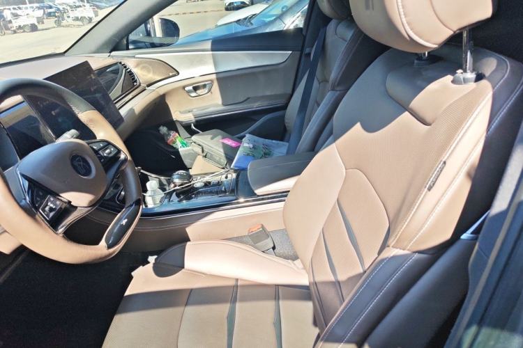 Used BYD Han 2020 DM Four-Wheel Drive Performance Edition Luxury Model Left Front Seat