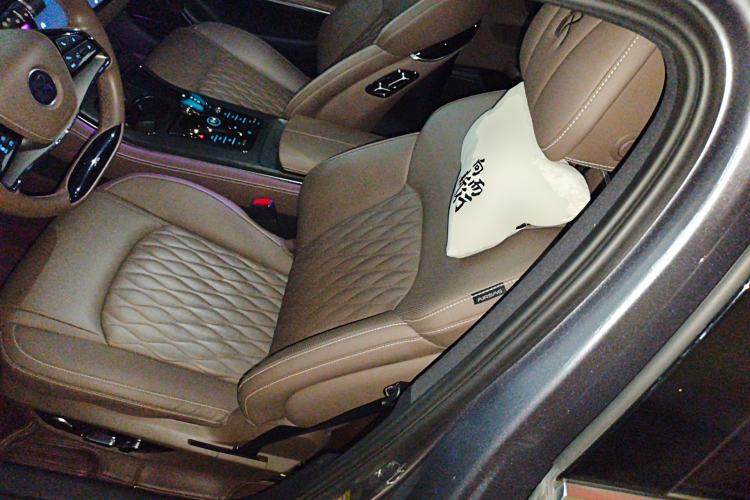 Used BYD Han 2020 EV Long-Range Deluxe Model Left Front Seat