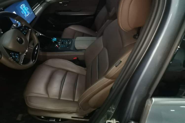 Used BYD Han 2020 EV Long-Range Luxury Model Left Front Seat