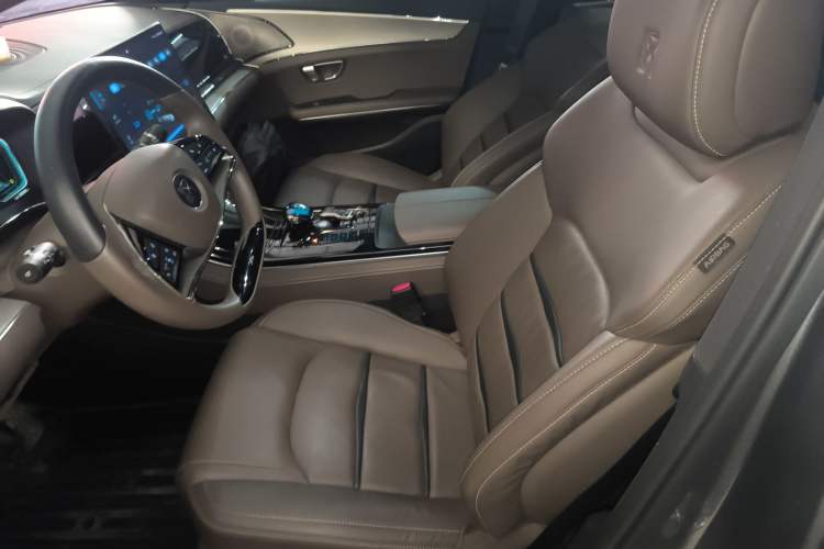 Used BYD Han 2020 EV Long-Range Luxury Model Left Front Seat