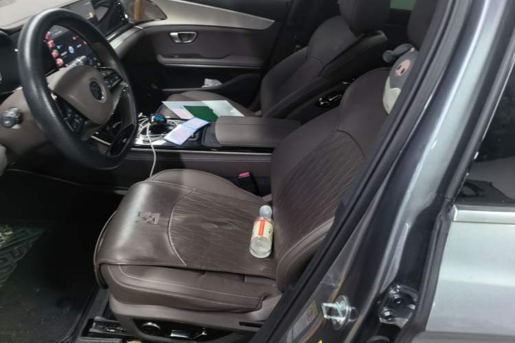 Used BYD Han 2020 EV Long-Range Deluxe Model Left Front Seat