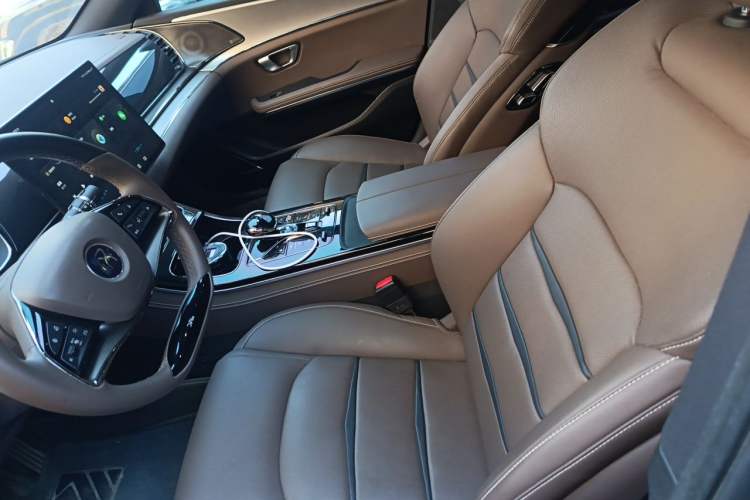 Used BYD Han 2020 EV Long-Range Luxury Model Left Front Seat