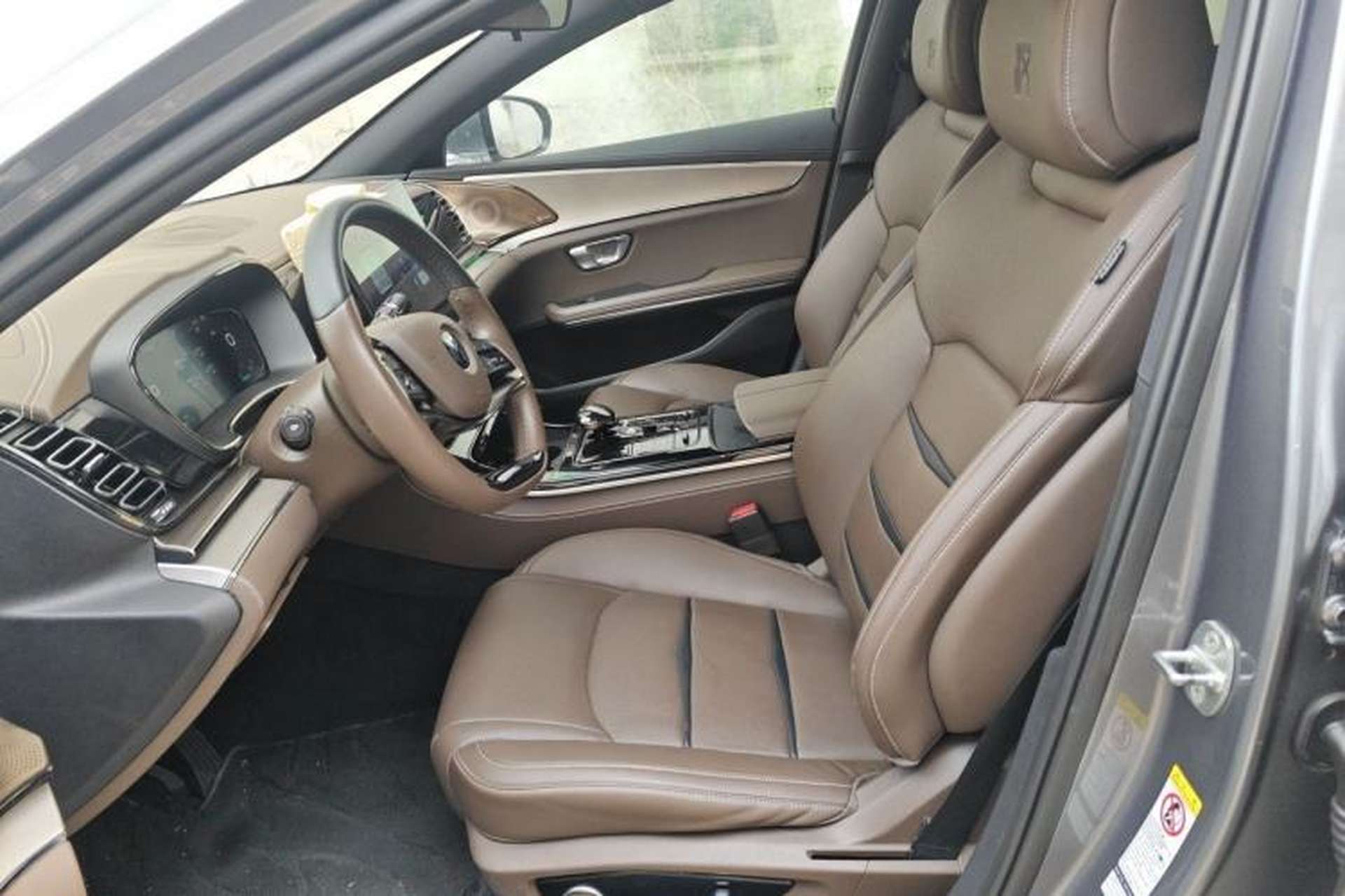 Used BYD Han 2020 DM Four-Wheel Drive Performance Edition Luxury Model Left Front Seat