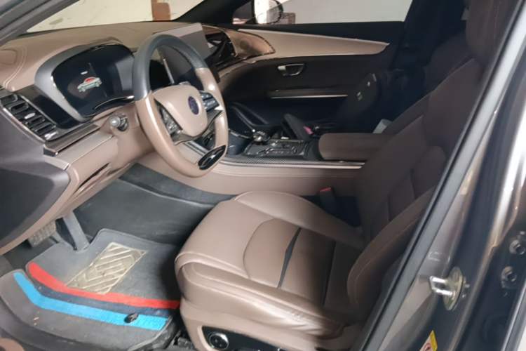 Used BYD Han 2020 DM Four-Wheel Drive Performance Edition Luxury Model Left Front Seat
