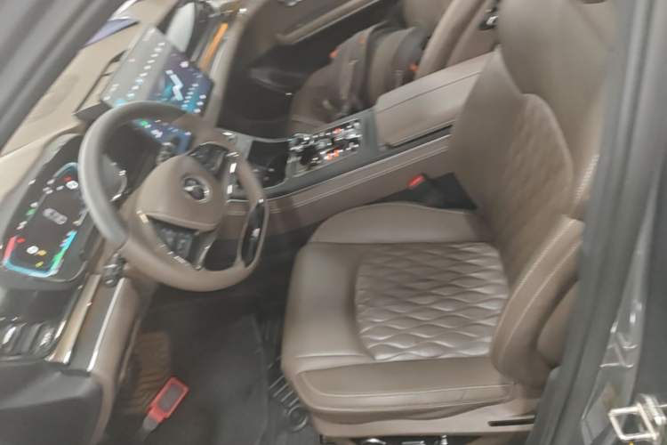 Used BYD Han 2020 DM Four-Wheel Drive Performance Edition Prestige Model Left Front Seat