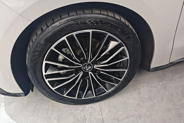 Used BYD Han 2020 EV Long-Range Deluxe Model Left Front Wheel Hub
