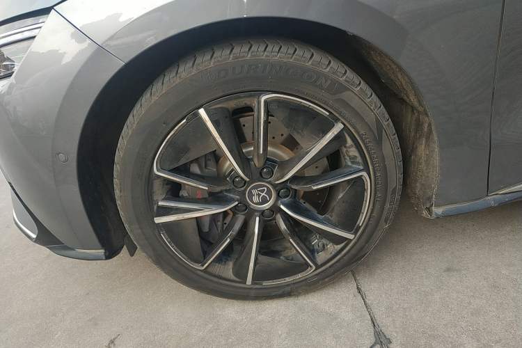 Used BYD Han 2020 EV Four-Wheel Drive High-Performance Flagship Model Left Front Wheel Hub