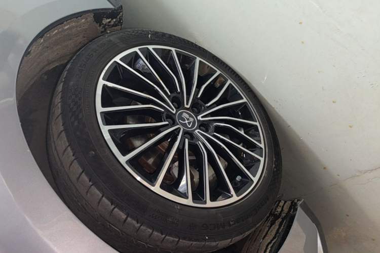 Used BYD Han 2020 DM Four-Wheel Drive Performance Edition Prestige Model Left Front Wheel Hub