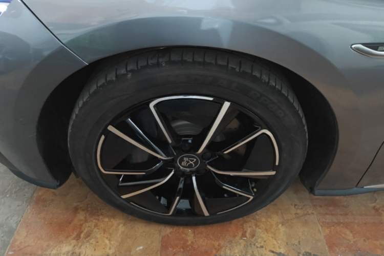 Used BYD Han 2020 EV Four-Wheel Drive High-Performance Flagship Model Left Front Wheel Hub