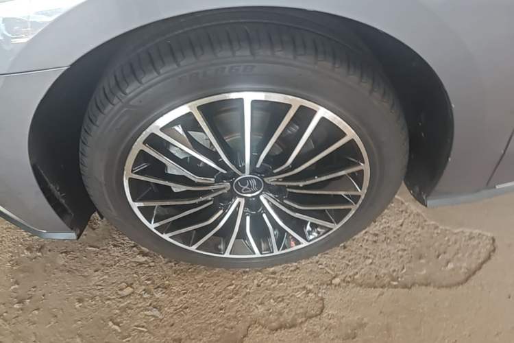 Used BYD Han 2020 DM Four-Wheel Drive Performance Edition Luxury Model Left Front Wheel Hub
