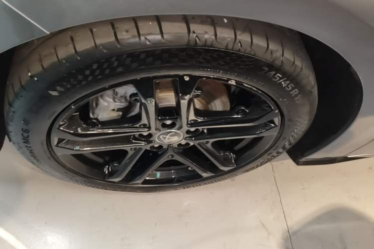 Used BYD Han 2020 EV Long-Range Deluxe Model Left Front Wheel Hub