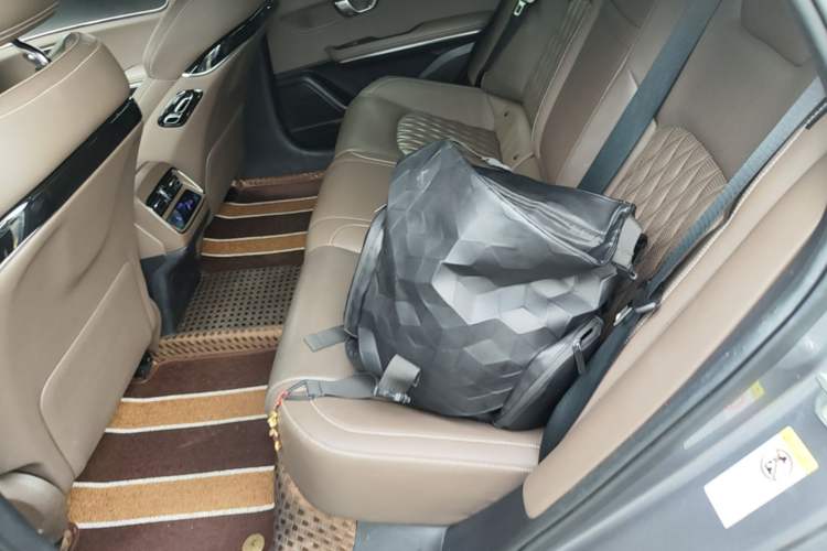Used BYD Han 2020 EV Long-Range Deluxe Model Left Rear Seat