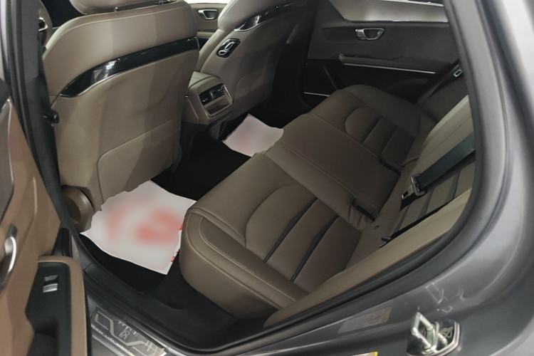 Used BYD Han 2020 DM Four-Wheel Drive Performance Edition Luxury Model Left Rear Seat