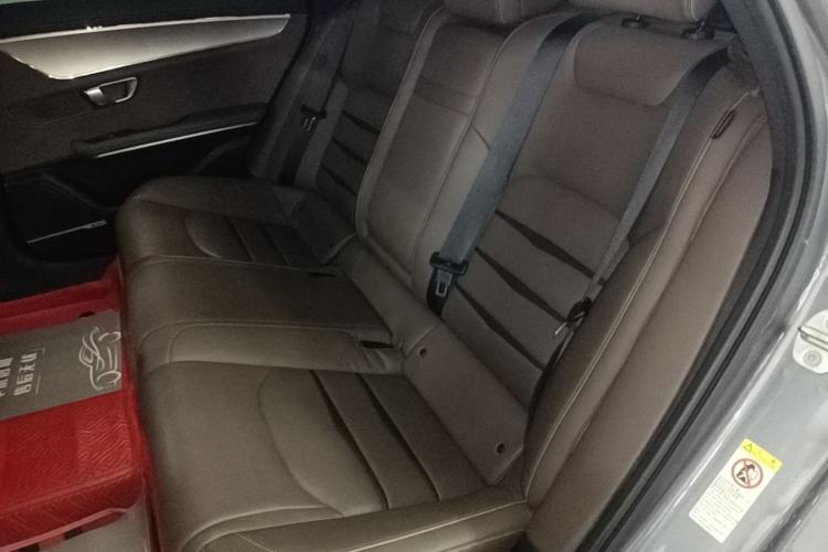 Used BYD Han 2020 DM Four-Wheel Drive Performance Edition Luxury Model Left Rear Seat