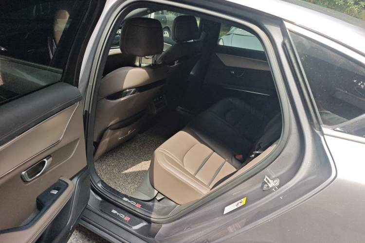 Used BYD Han 2020 EV Long-Range Luxury Model Left Rear Seat