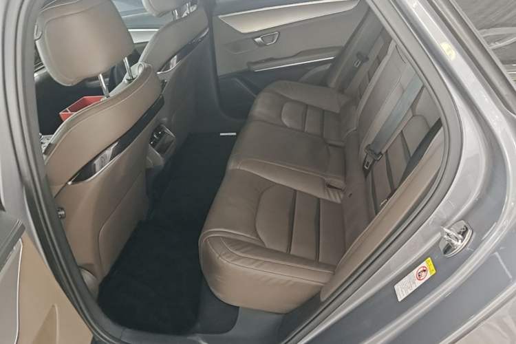 Used BYD Han 2020 EV Long-Range Luxury Model Left Rear Seat