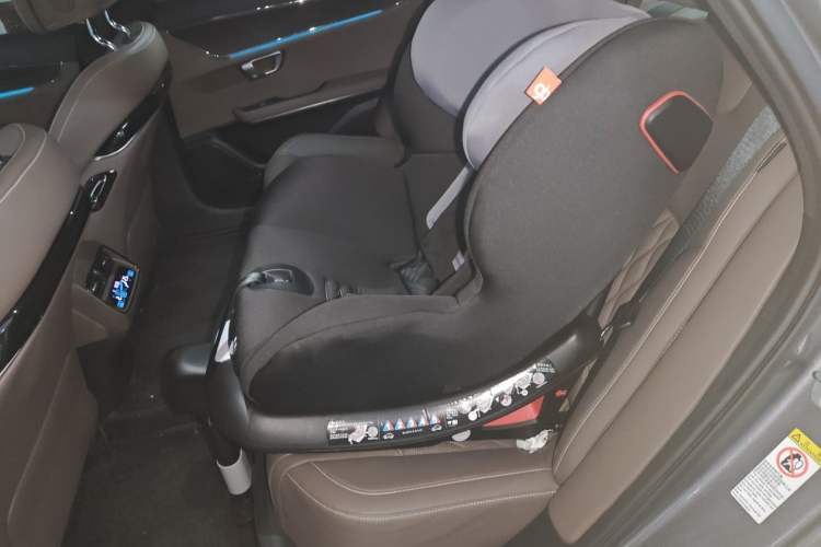 Used BYD Han 2020 EV Long-Range Deluxe Model Left Rear Seat