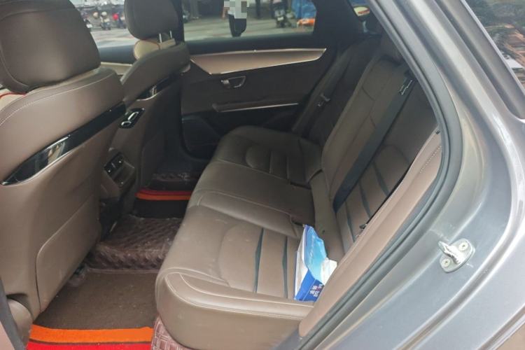 Used BYD Han 2020 DM Four-Wheel Drive Performance Edition Luxury Model Left Rear Seat