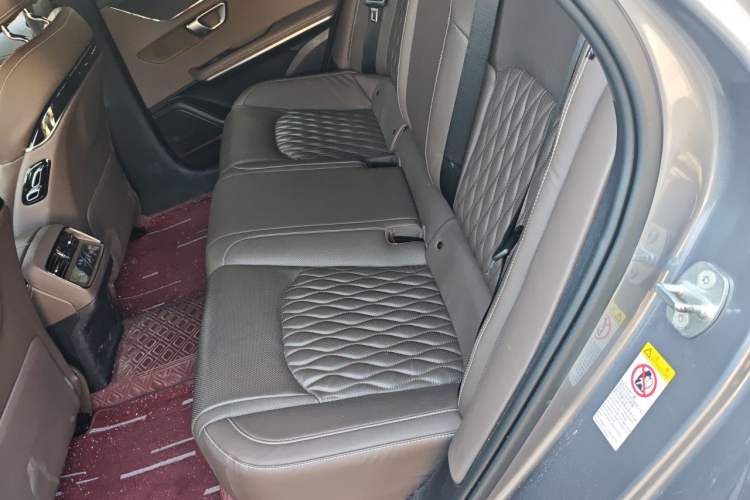 Used BYD Han 2020 EV Long-Range Deluxe Model Left Rear Seat