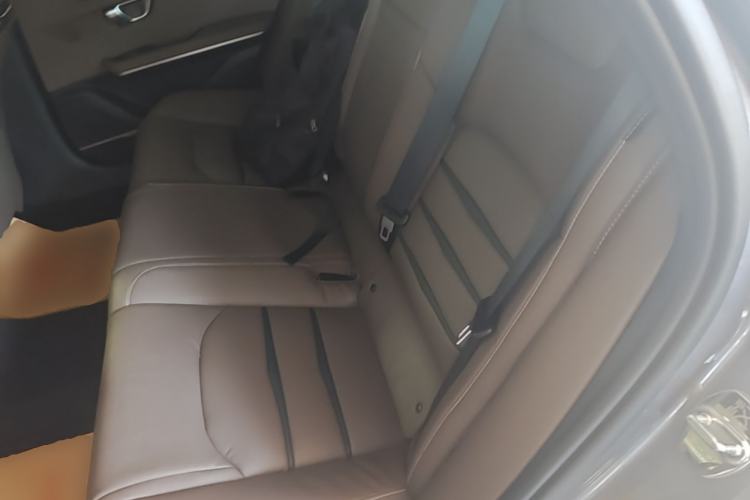 Used BYD Han 2020 DM Four-Wheel Drive Performance Edition Luxury Model Left Rear Seat