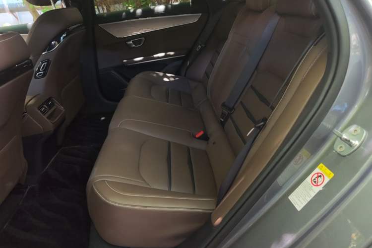 Used BYD Han 2020 EV Long-Range Luxury Model Left Rear Seat