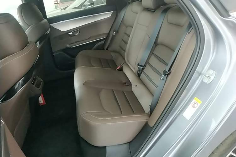 Used BYD Han 2020 EV Long-Range Luxury Model Left Rear Seat