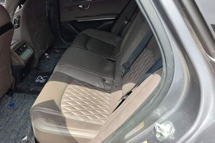 Used BYD Han 2020 DM Four-Wheel Drive Performance Edition Prestige Model Left Rear Seat