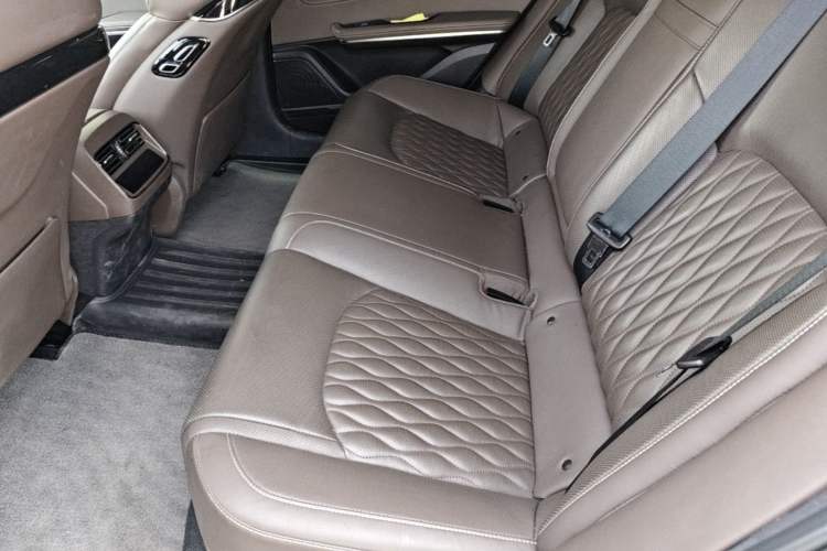 Used BYD Han 2020 DM Four-Wheel Drive Performance Edition Prestige Model Left Rear Seat