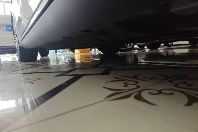 Used BYD Han 2020 DM Four-Wheel Drive Performance Edition Luxury Model Left Side Sill