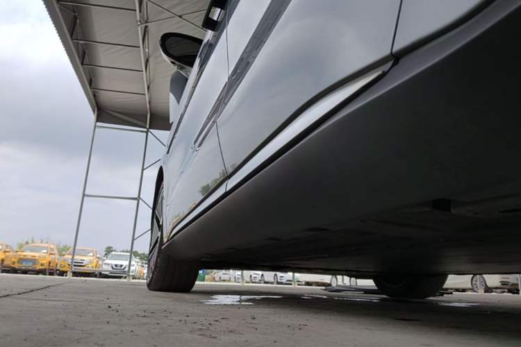 Used BYD Han 2020 EV Long-Range Deluxe Model Left Side Sill