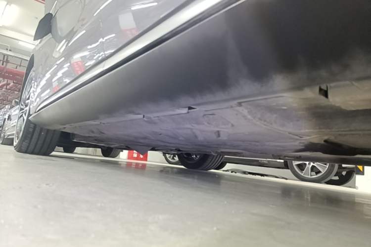 Used BYD Han 2020 DM Four-Wheel Drive Performance Edition Luxury Model Left Side Sill