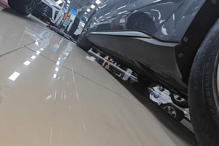 Used BYD Han 2020 DM Four-Wheel Drive Performance Edition Prestige Model Left Side Sill