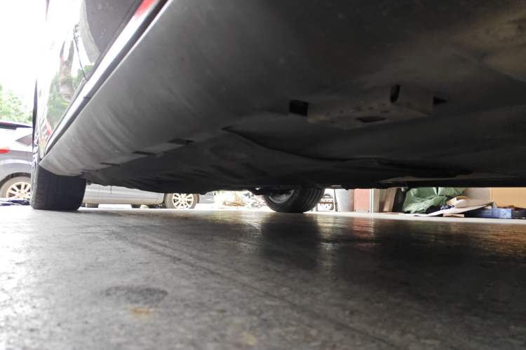 Used BYD Han 2020 DM Four-Wheel Drive Performance Edition Luxury Model Left Side Sill