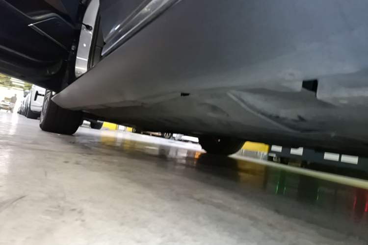Used BYD Han 2020 DM Four-Wheel Drive Performance Edition Prestige Model Left Side Sill