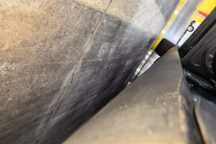 Used BYD Han 2020 EV Long-Range Deluxe Model Left Side Sill
