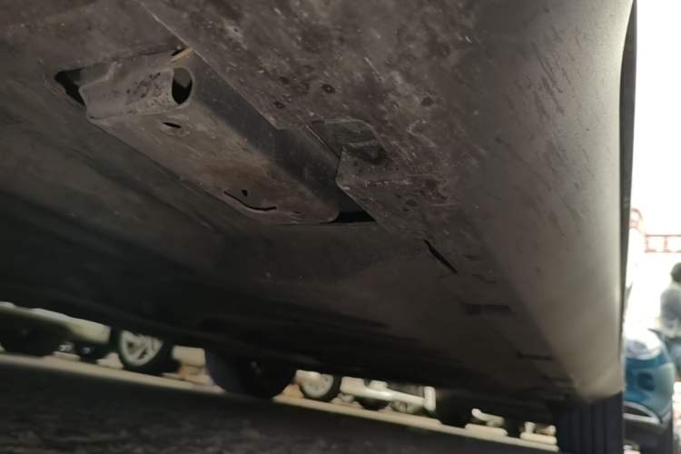Used BYD Han 2020 DM Four-Wheel Drive Performance Edition Luxury Model Left Side Sill