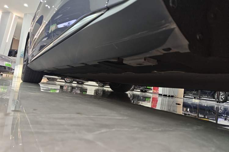 Used BYD Han 2020 EV Long-Range Deluxe Model Left Side Sill