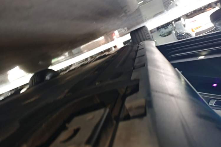 Used BYD Han 2020 EV Long-Range Deluxe Model Left Side Sill
