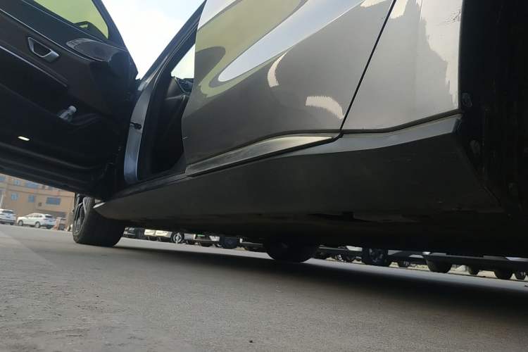 Used BYD Han 2020 EV Four-Wheel Drive High-Performance Flagship Model Left Side Sill