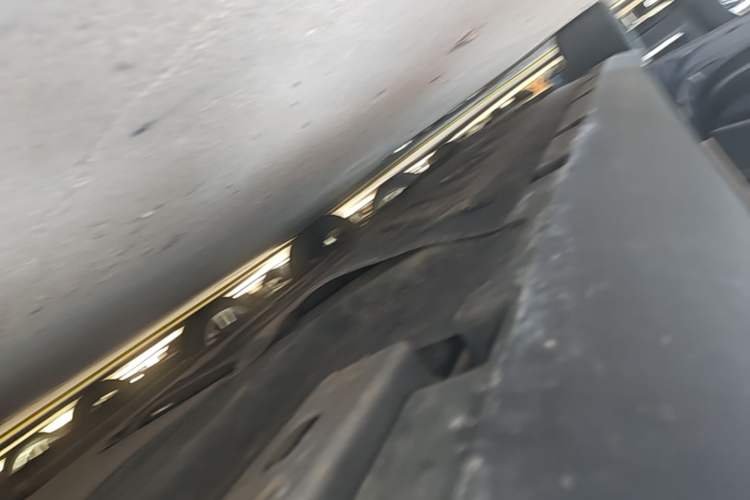 Used BYD Han 2020 DM Four-Wheel Drive Performance Edition Luxury Model Left Side Sill