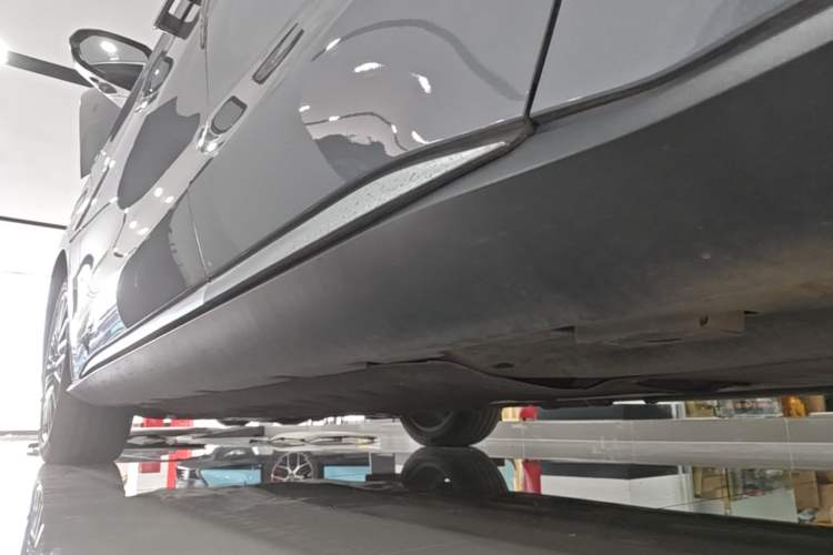 Used BYD Han 2020 DM Four-Wheel Drive Performance Edition Prestige Model Left Side Sill
