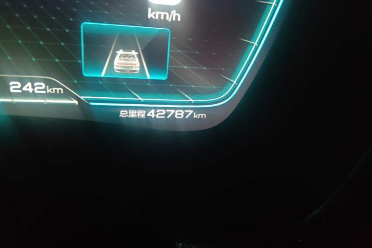 Used BYD Han 2020 DM Four-Wheel Drive Performance Edition Prestige Model Odometer Close Up