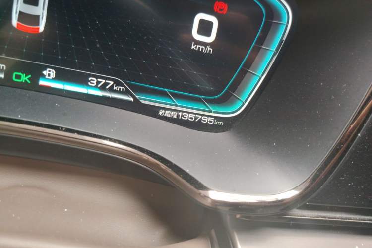 Used BYD Han 2020 DM Four-Wheel Drive Performance Edition Prestige Model Odometer Close Up